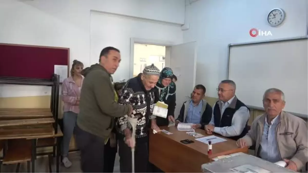 Muğlada seçimlere yoğun katılım