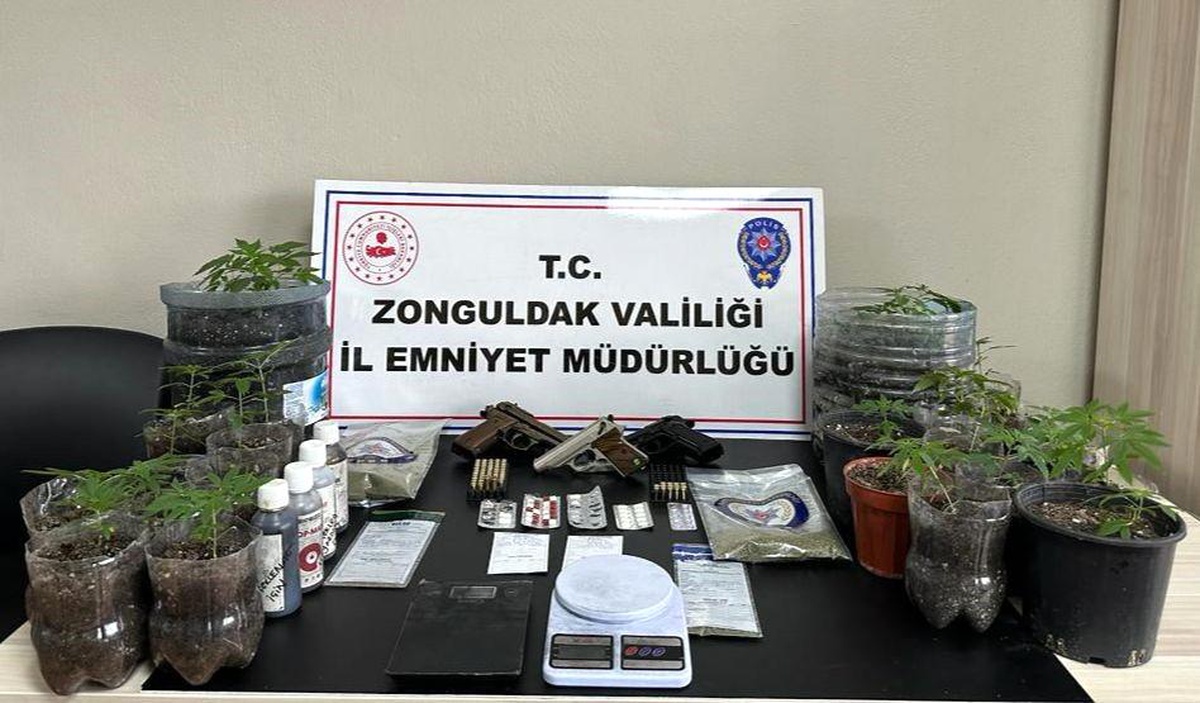 Zonguldak\'ta Uyuşturucu Operasyonu: 2 Tutuklama