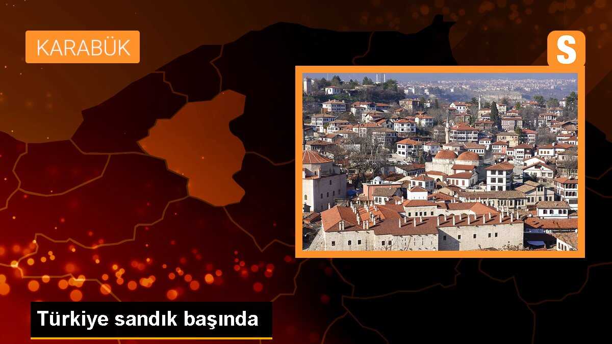 Karabük\'te Cumhurbaşkanı Seçimi ve Milletvekili Genel Seçimi için oy verme işlemi başladı