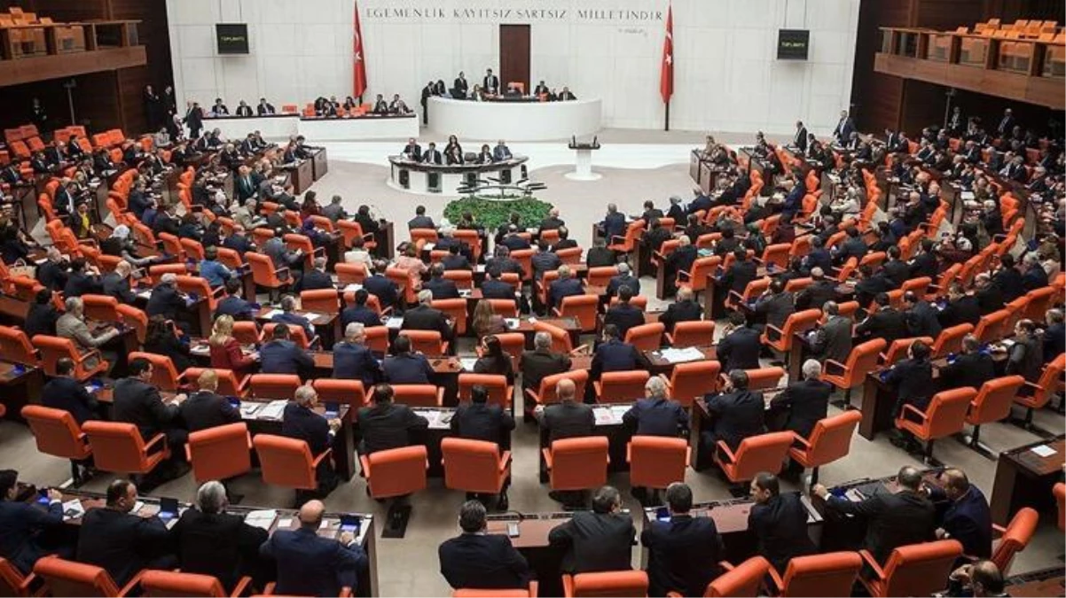 Meclis\'teki koltuk sayıları nasıl değişti? İşte parti parti 2018 ve 2023 karşılaştırması