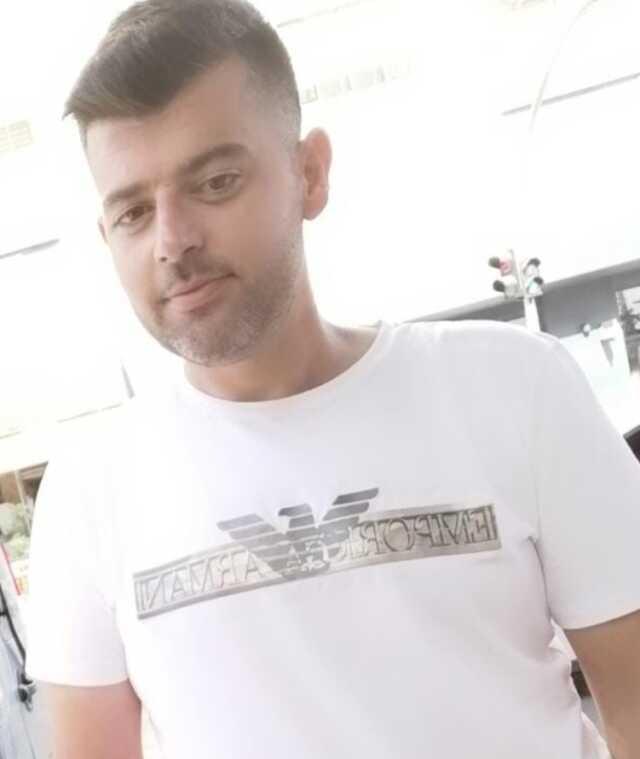 Adana'da hurma bahçesinde boğazı kesilmiş erkek cesedi bulundu