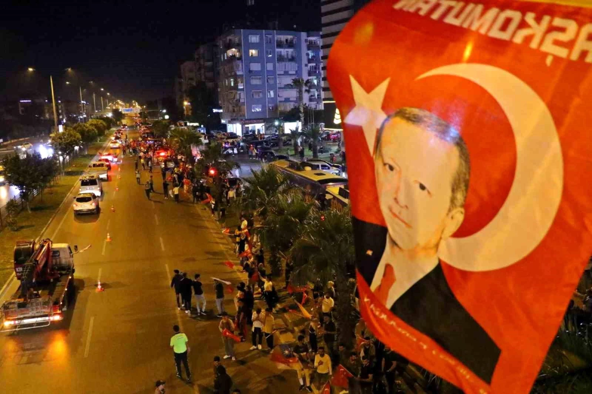 Dışişleri Bakanı Mevlüt Çavuşoğlu: Yurt dışındaki oyların yüzde 20\'si sayıldı