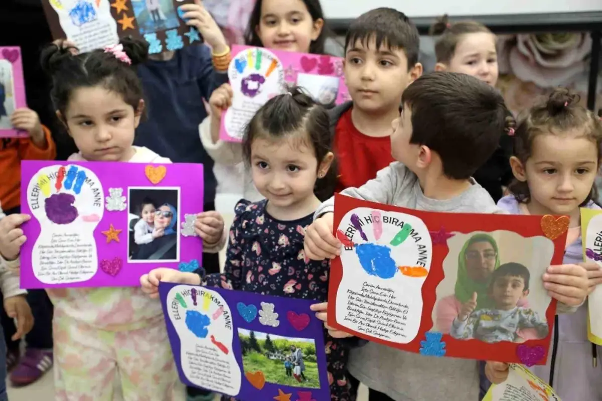 Kocaeli Büyükşehir Belediyesi, çocuklarla birlikte Anneler Günü\'nü kutladı