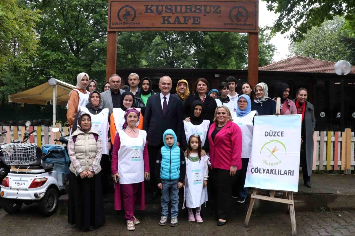 Düzce Belediyesi Kusursuz Kafe\'de Glutensiz Mutfak Kurdu