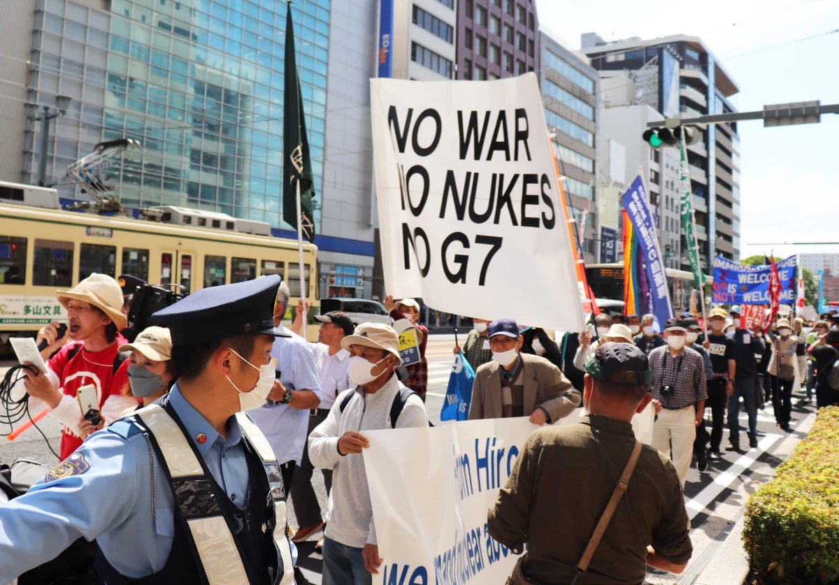 Japonya\'da G7 Karşıtı Protesto Düzenlendi