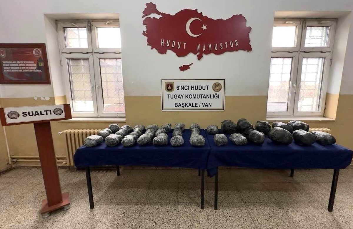 MSB: Van hudut hattında 36 kilo 483 gram uyuşturucu ele geçirildi