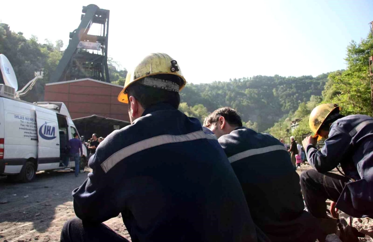Zonguldak\'ta 2010 Maden Faciasında Hayatını Kaybeden İşçiler Törenle Anılacak