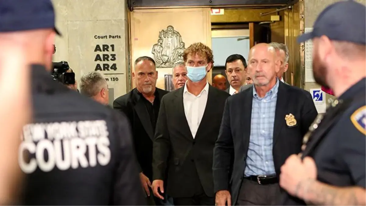 ABD\'de siyahi evsizi metroda boğan eski asker için internetten yaklaşık 2,5 milyon dolar bağış toplandı