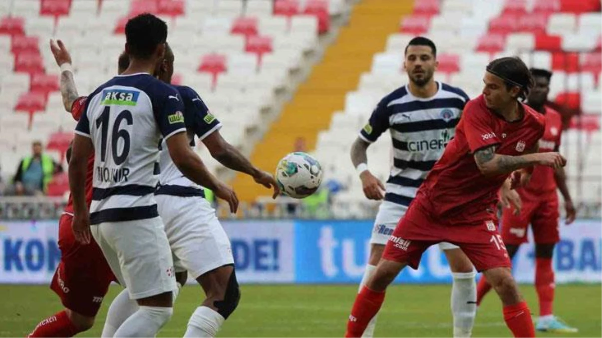 Kasımpaşa, deplasmanda Sivasspor\'u 2-1 mağlup etti