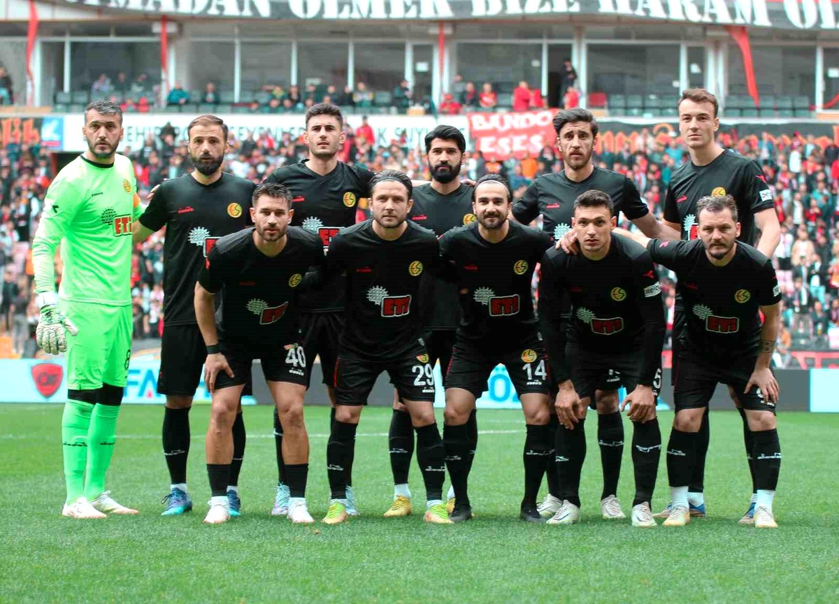 Eskişehirspor, Entegre Solar Elazığspor\'u Konuk Ediyor