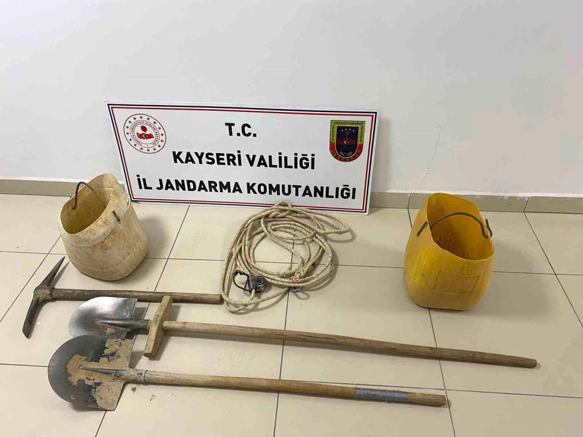 Kayseri\'de Kaçak Kazı Yapan Kişi Yakalandı