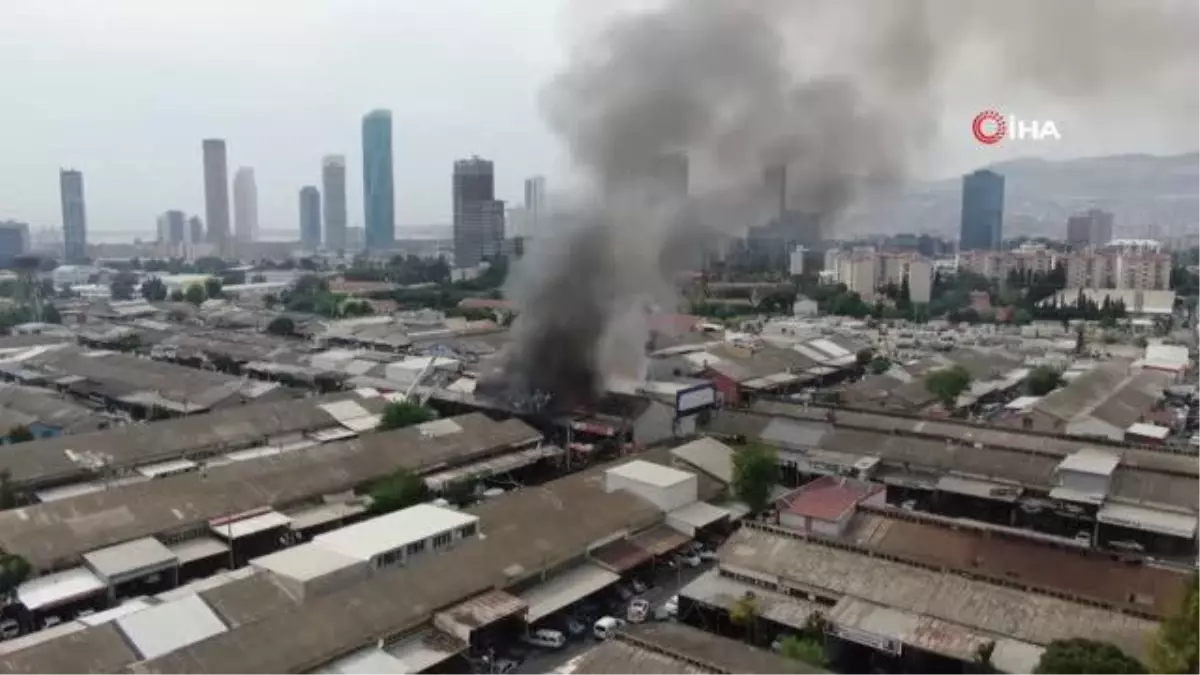 Sanayi sitesindeki yangın 4 dükkana sıçradı