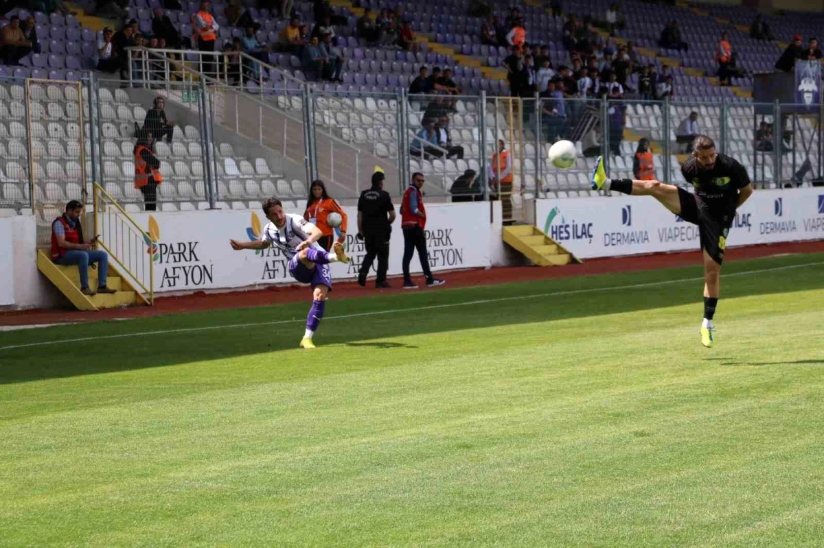 Afyonspor, evinde Şanlıurfaspor\'u 3-2 mağlup etti