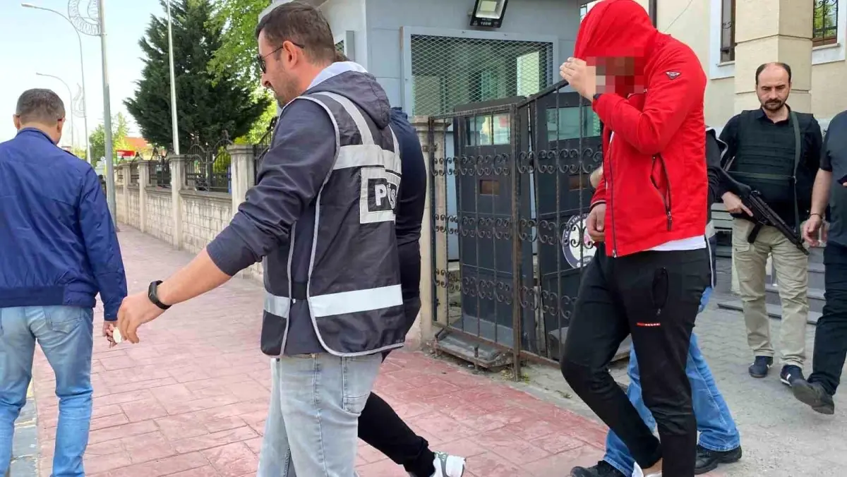 Sakarya\'da İlahiyat Fakültesi Öğrencisi Cinayeti: Şüpheli Tutuklandı