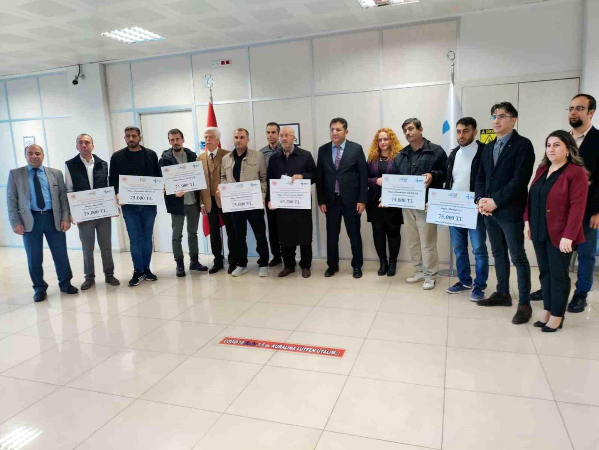 Aydın\'da 4 engelli ve 2 eski hükümlü kendi işini kurdu