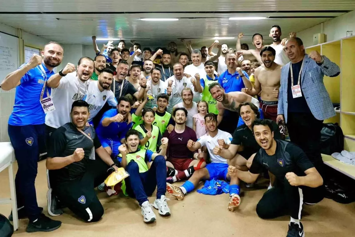 Bucaspor 1928\'in hedefine bir adım kaldı