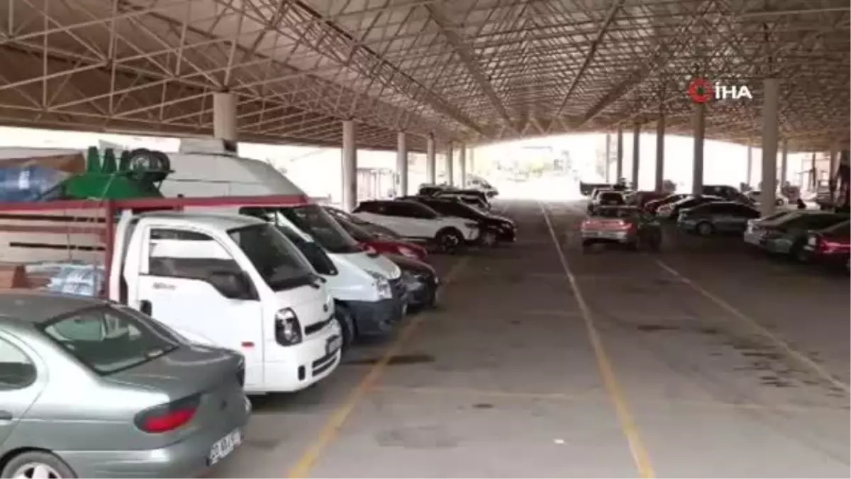 Çameli ilçesinde dolu uyarısı: Araçlarını koruma telaşına girenler