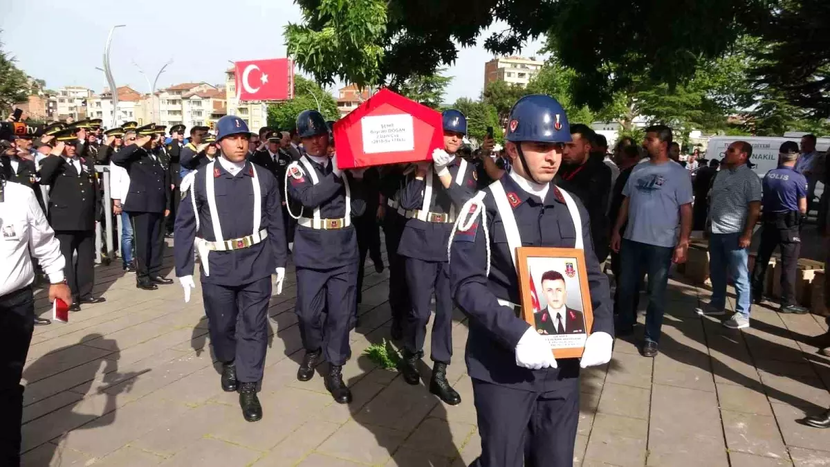 Tokat, şehidini son yolculuğuna uğurladı