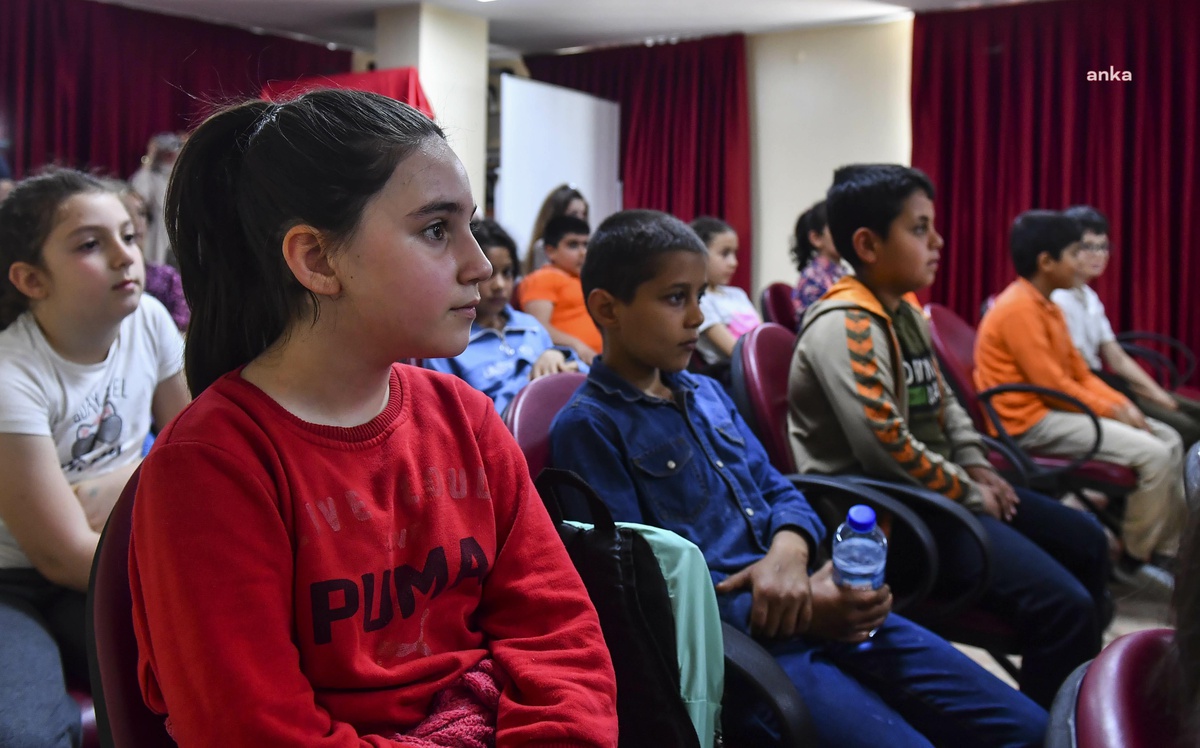 Ankara Büyükşehir Belediyesi\'nin \'Çocuk Hakları Seminerleri\' Devam Ediyor