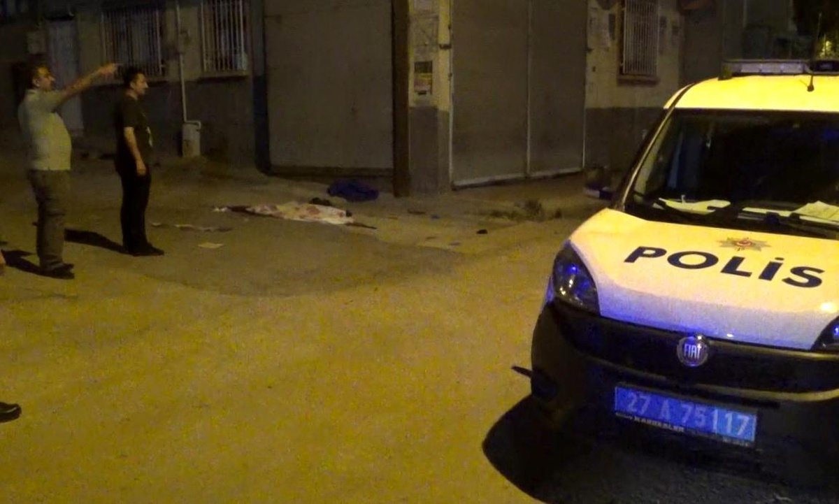 Gaziantep\'te boşanma aşamasındaki karısını pompalı tüfekle öldüren koca yakalandı