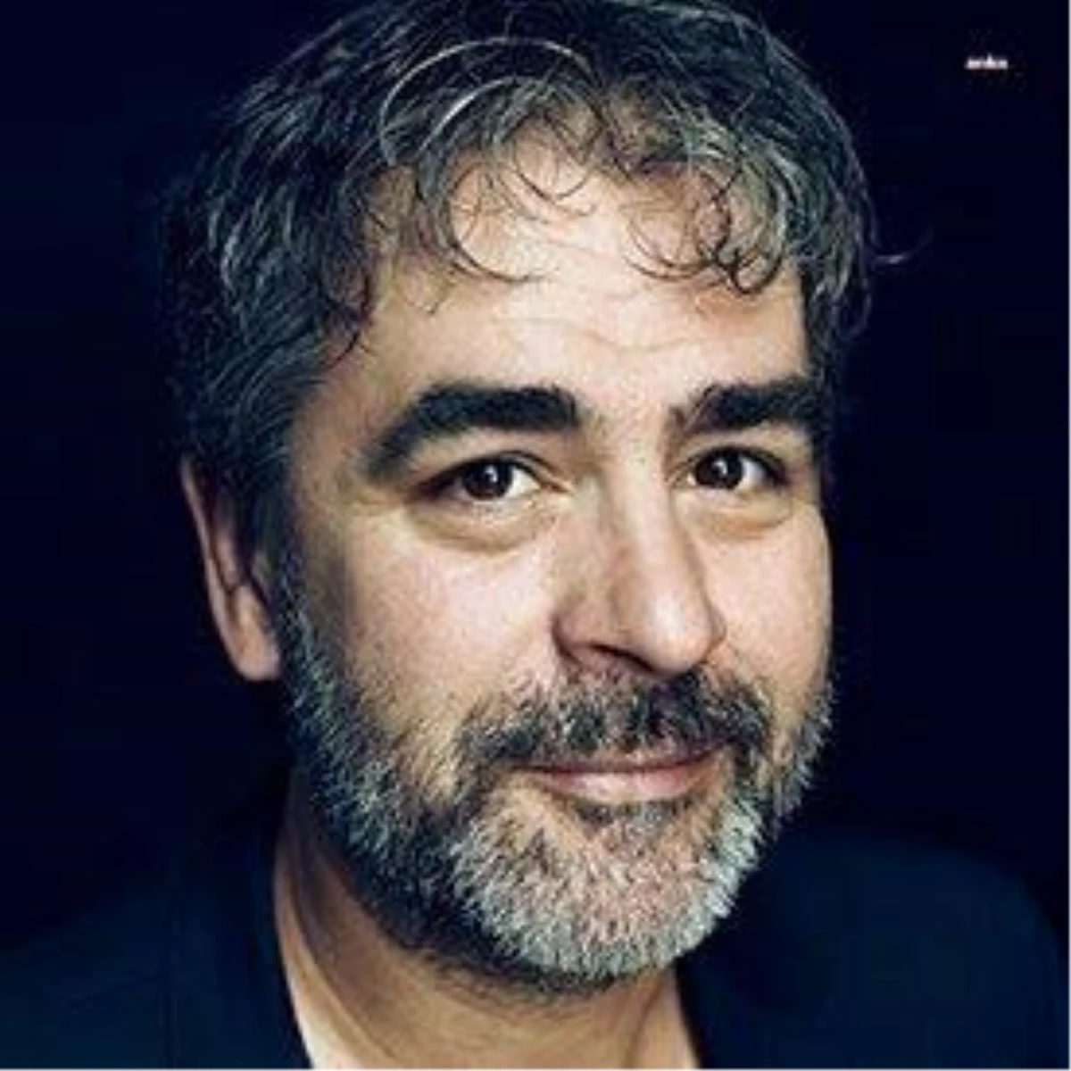 Die Welt Gazetesi Yazarı Deniz Yücel Hakkında Yakalama Emri Çıkarıldı