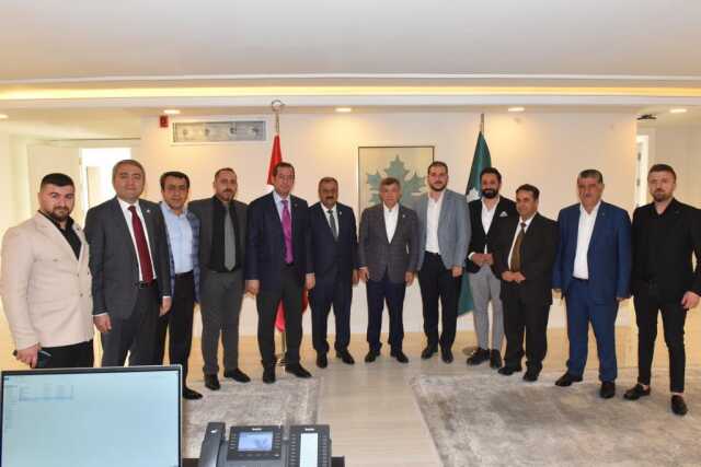 Gelecek Partisi Kurucu Başkan Yardımcısı, zehir zemberek bir açıklama ile partisinden istifa etti Gelecek Partisi Kurucu Başkan Yardımcısı, zehir zemberek bir açıklama ile partisinden istifa etti