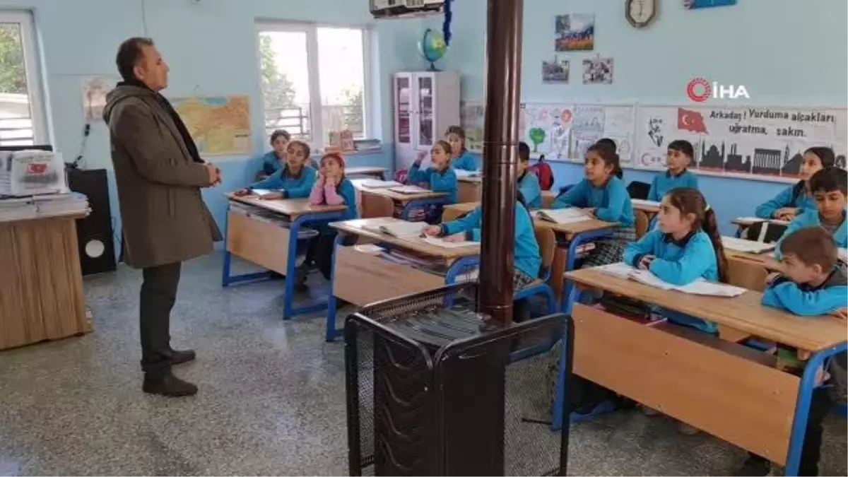 Hayırsever okula, hayırsever desteği