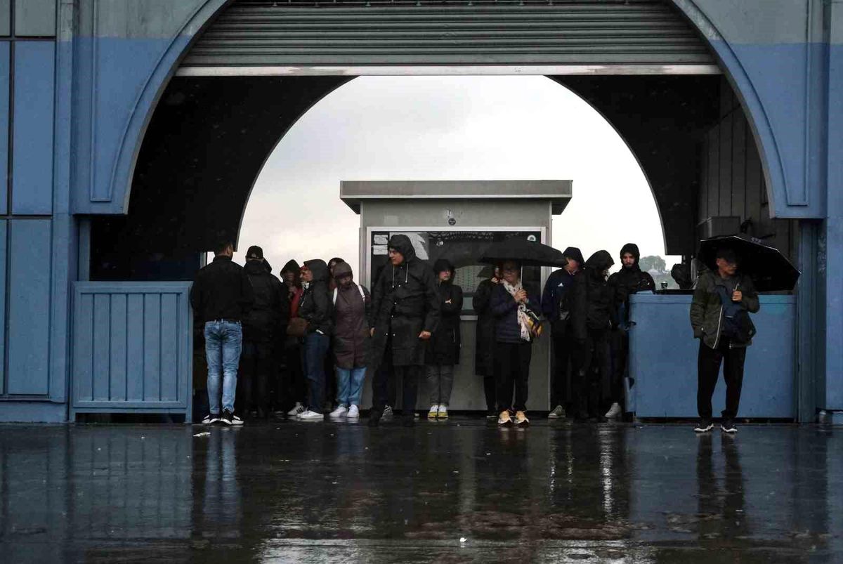 İstanbul\'da yağmur etkili oluyor