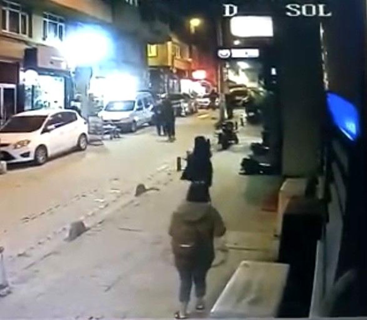 İstanbul\'da yeğen dehşeti kamerada: Miras kavgasında dayısını vurdu