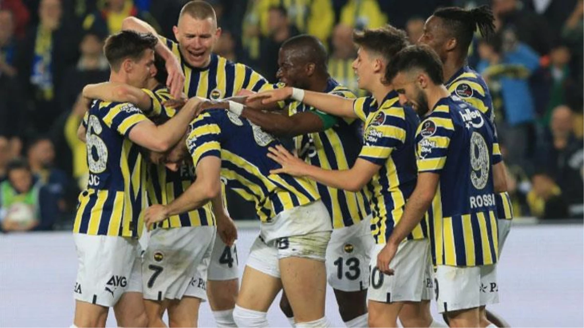 Son Dakika: Fenerbahçe, Trabzonspor\'u 3-1\'lik skorla mağlup etti