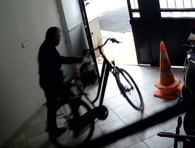 13 günde 13 motosiklet çalan şüpheli tutuklandı 13 günde 13 motosiklet çalan şüpheli tutuklandı