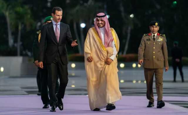 Suriye Devlet Başkanı Esad, Arap Birliği Zirvesi'nde konuştu