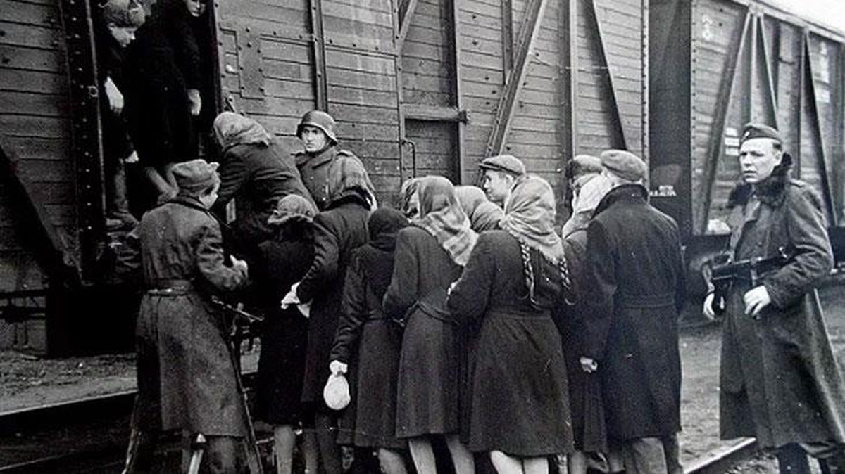 Fotoğrafın sürgüne gönderilen Kırım Tatarlarını gösterdiği iddiası