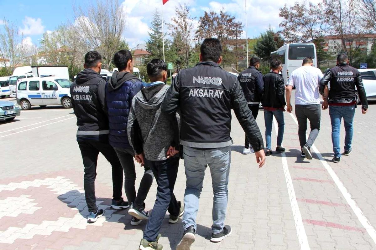 Aksaray\'da uyuşturucu operasyonu: 24 şüpheli tutuklandı