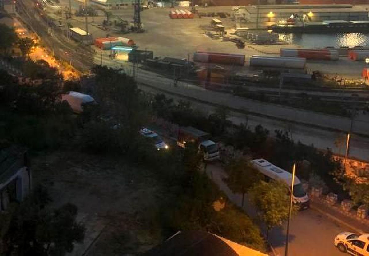 Bandırma\'da dini nikahlı eşini bıçakladı