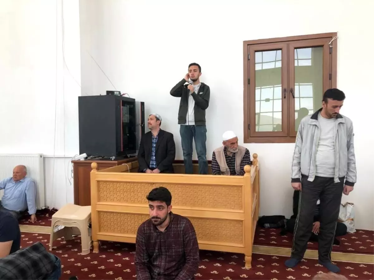 Elazığ\'da Mihrap ve Minberde Gençler Var Projesi Hayata Geçirildi