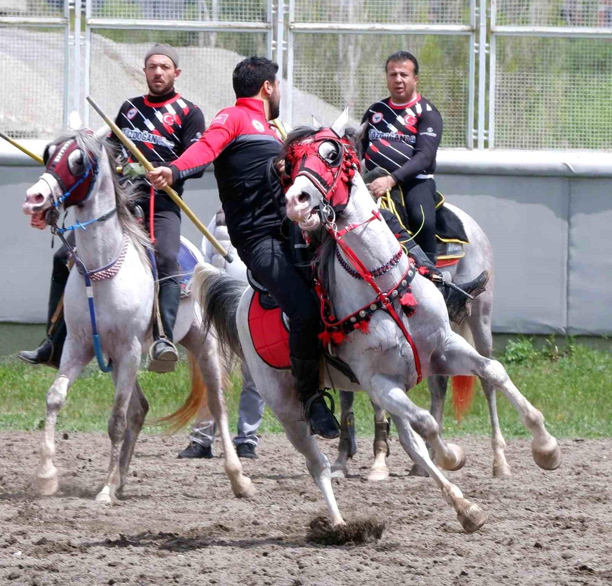 Erzurum\'da cirit heyecanı