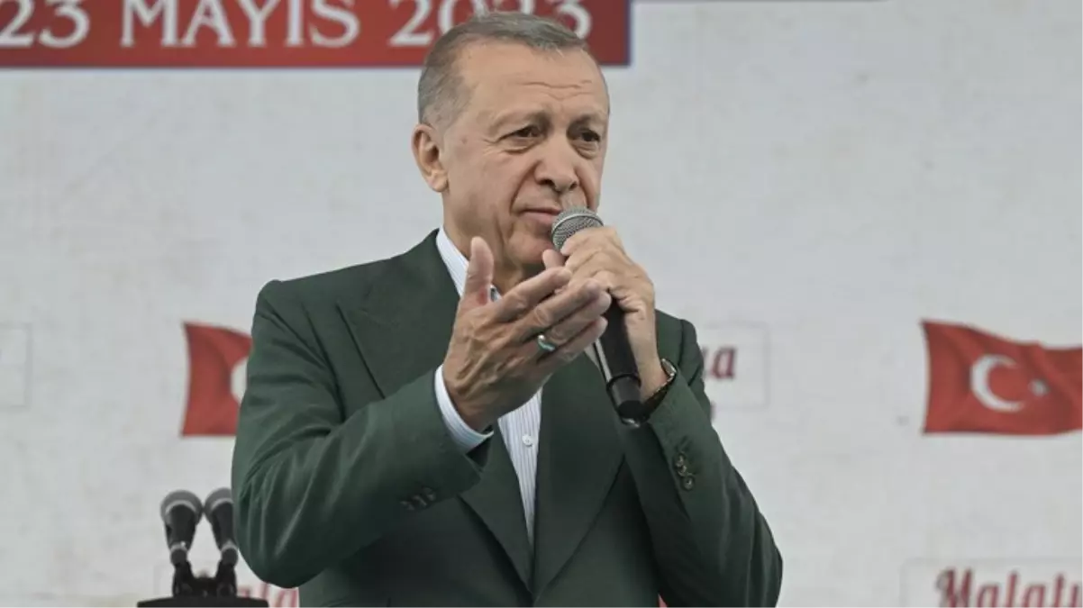 Cumhurbaşkanı Erdoğan\'dan emekliyi sevindirecek sözler: Maaşı daha yukarı çıkarmanın hesabı içindeyiz