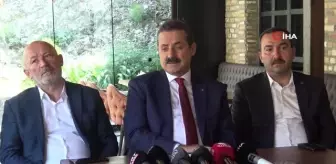 Faruk Çelik'ten Artvin Belediyesi'ne mobbing göndermesi