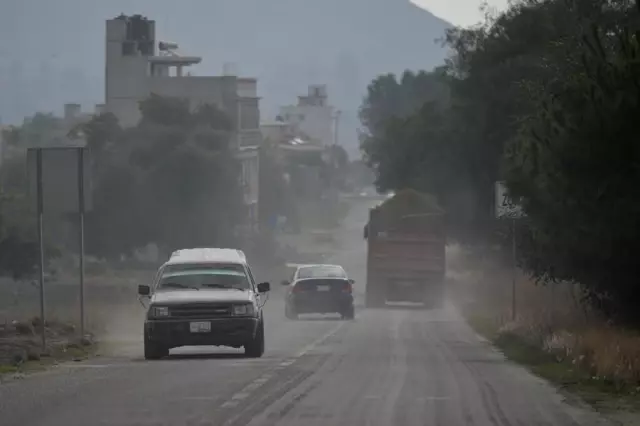 Meksika'daki Popocatepetl Yanardağı Faaliyete Geçti