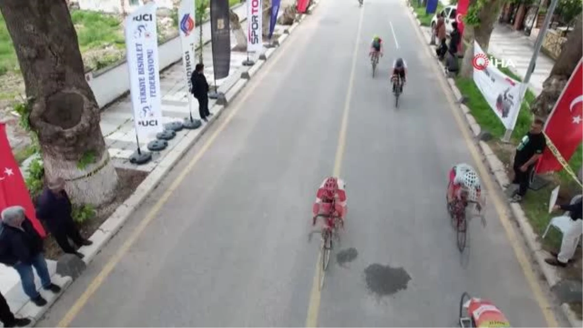 Yol Bisiklet Yarışları dolu dolu geçti