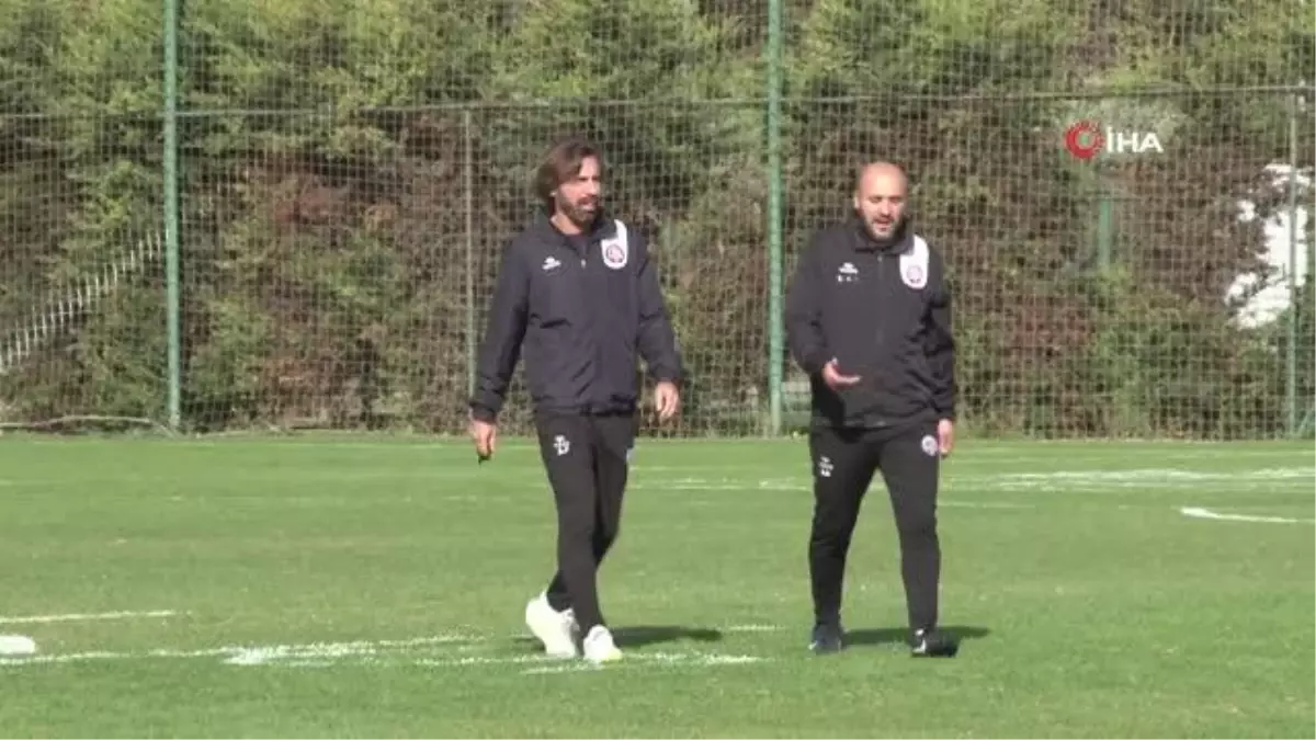 Arşiv - Fatih Karagümrük\'te Andrea Pirlo dönemi sona erdi