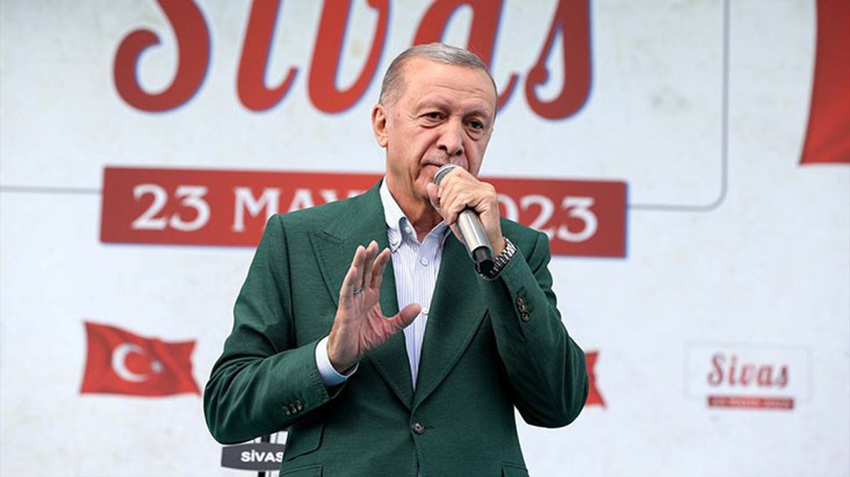 Erdoğan depremzede vatandaşlara seslendi: Ekim-Kasım gibi sizleri yeni yuvalarınıza kavuşturacağız