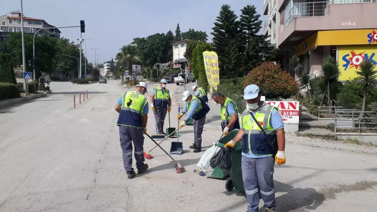 Hatay Büyükşehir Belediyesi, İl Genelinde Temizlik Çalışmalarına Devam Ediyor