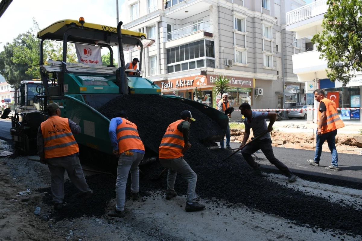 Kuşadası Belediyesi, Davutlar Mahallesi\'nde Yol Yapım Çalışmalarına Devam Ediyor