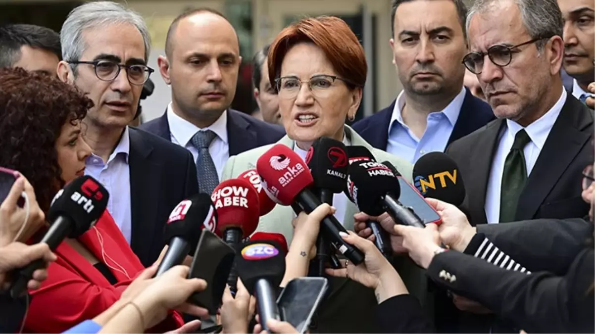 Meral Akşener\'den Kılıçdaroğlu\'nun Özdağ ile imzaladığı mutabakata ilişkin ilk açıklama: Metinde bizi rahatsız edecek bir şey yok