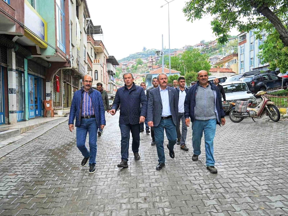 AK Parti Denizli Milletvekili Şahin Tin, Güney ve Buldan\'da vatandaşlarla buluştu