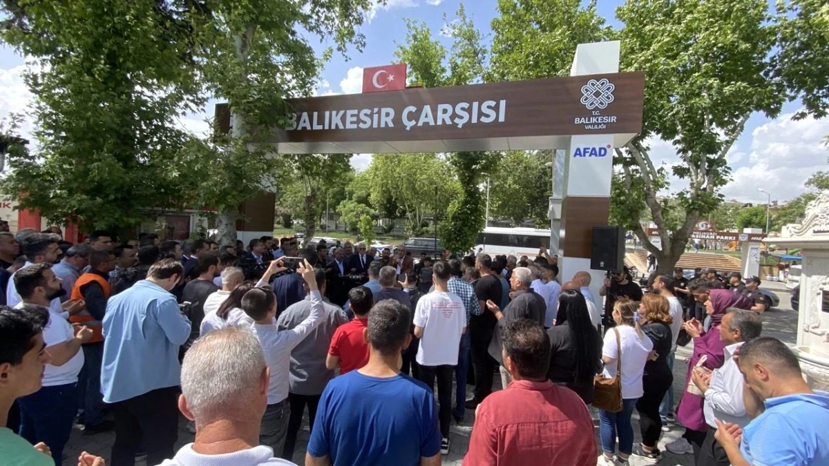 Balıkesir Çarşısı Adıyaman\'da Dualarla Açıldı