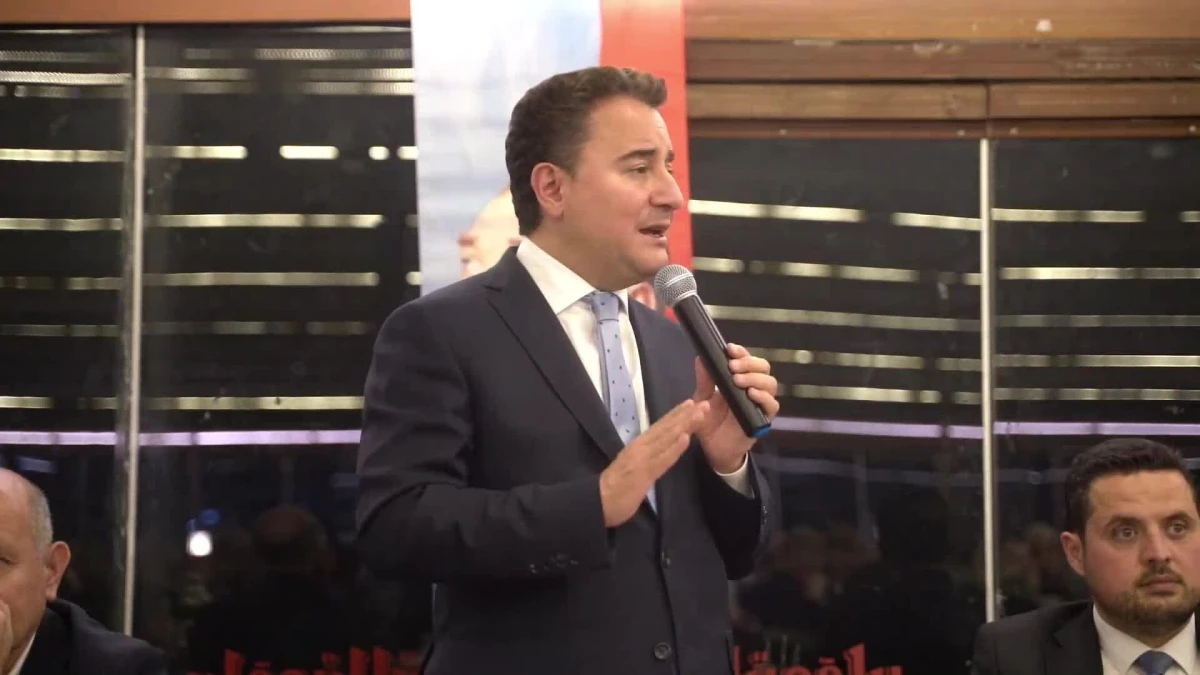 DEVA Partisi lideri Ali Babacan\'dan TRT eleştirisi