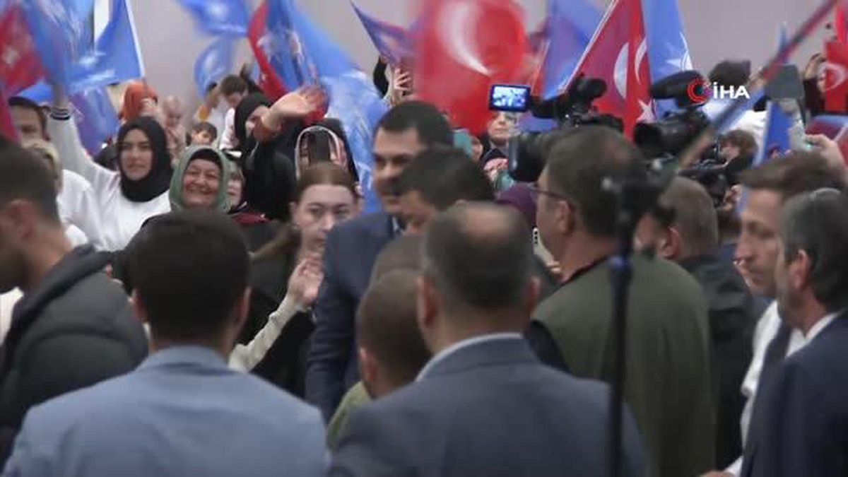 Bakan Kurum: \'Ev hanımlarımıza emeklilik hakkı getiriyoruz\'